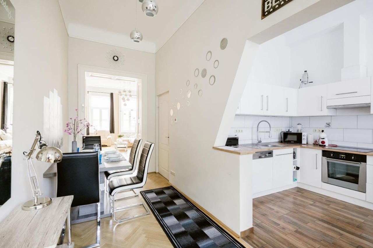Bubbles Apartment Budapest Exterior photo